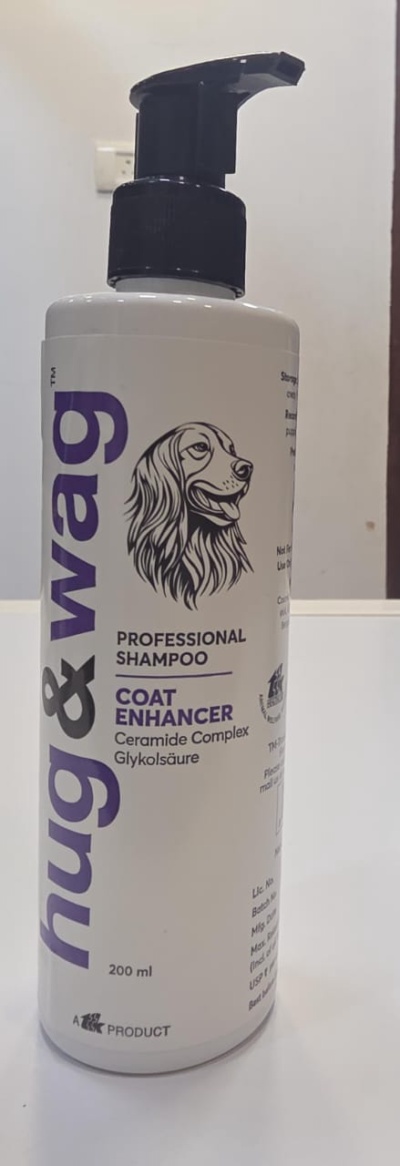 hug & wag Coat Enhancer Shampoo 200ml